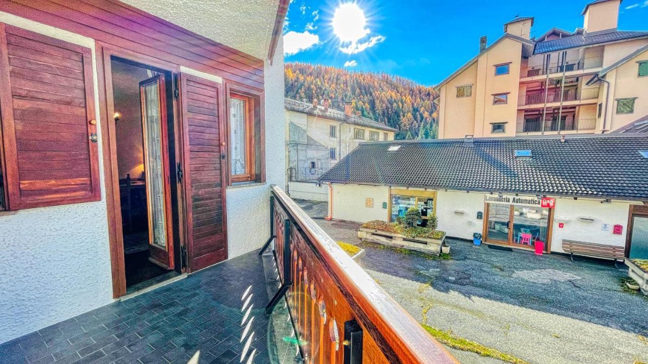Appartamento Europa - Affitti Brevi Italia バルドネッキア エクステリア 写真
